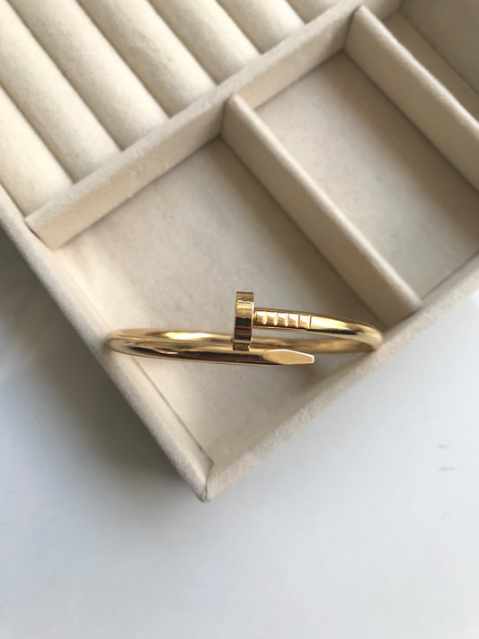 Anti-Tarnish Nail Design Kada – 18K Gold Plated Bracelet for Women | Daily Wear